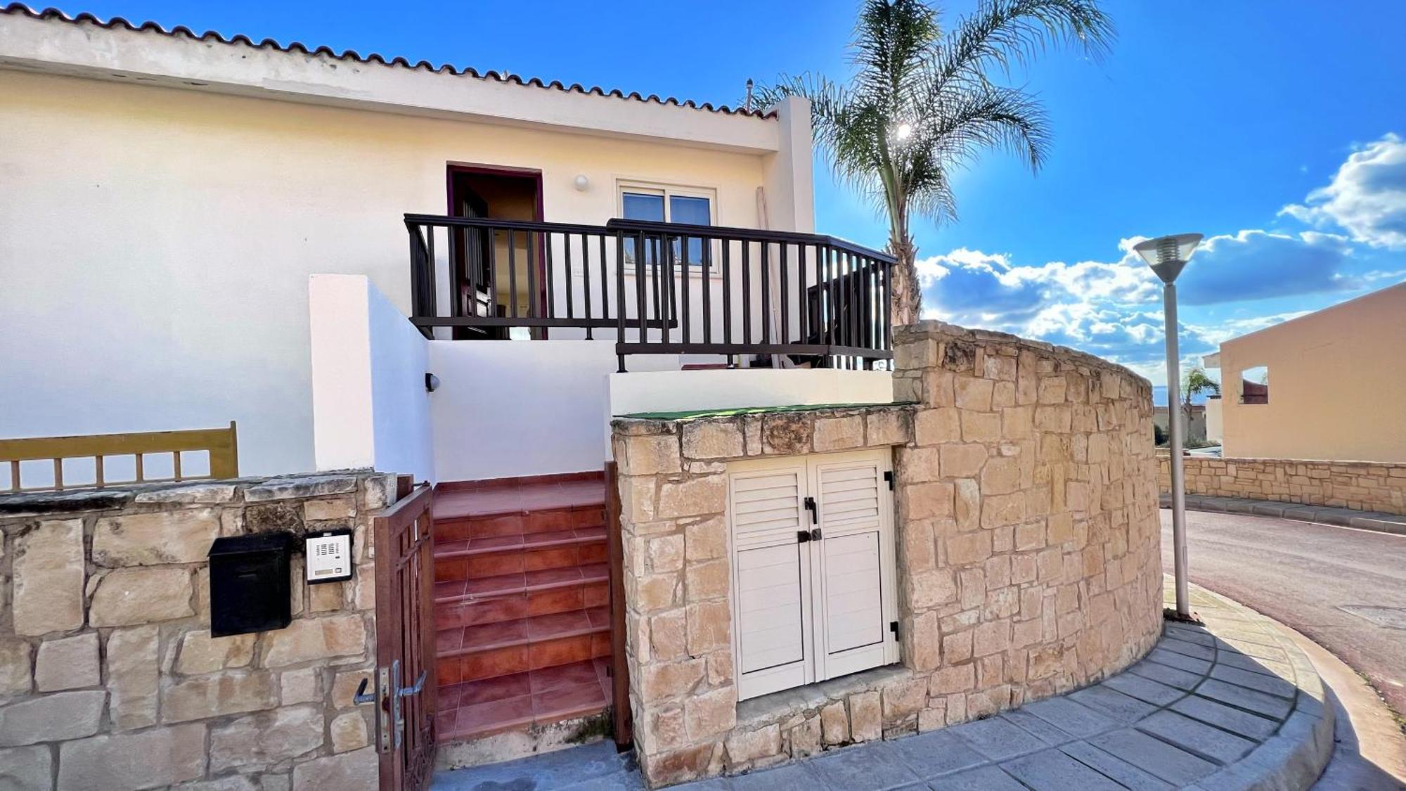 Melanos Sea View Apartment Пафос Екстериор снимка